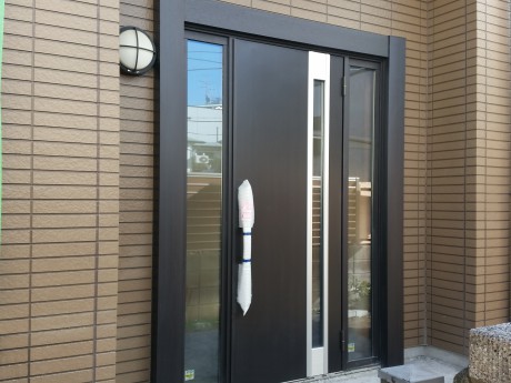 玄関ドア工事後