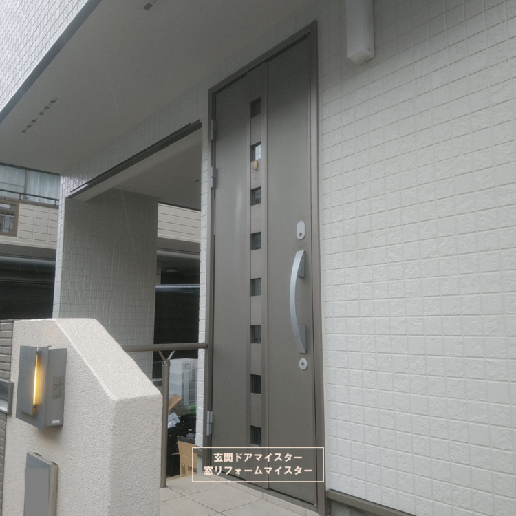 板橋区の玄関ドアリフォームビフォーアフター