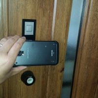 お財布携帯でEdyをお使いなら、携帯で玄関のカギが開け閉めできます。