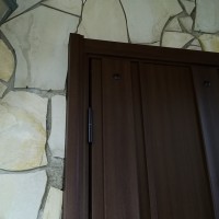 玄関ドアのカバー工法ってどんな感じ？