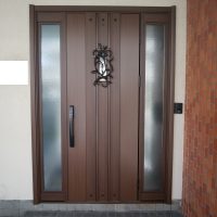 両開きのドアを両袖枠のドアにリフォーム【YKKapドアリモM01v】千葉県柏市の工事事例