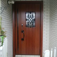 木目調のドアにして気分一新したい【リシェントＤ41型】東京都葛飾区の工事事例