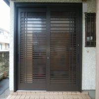 玄関引戸をランマを無くして流行りのデザインに【LIXILリシェント61型】千葉県香取市