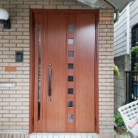 腐食して鍵が閉まりにくいドアをリフォーム【LIXILリシェントM28型】東京都北区