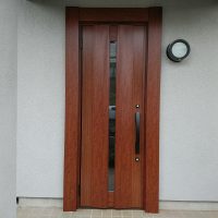 通常よりかなり太い枠のドアをリフォーム【LIXILリシェントG12型】千葉県市川市の工事事例