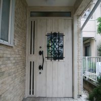 片袖枠の玄関ドア本体は幅を広くできます【LIXILリシェントD41型】埼玉県羽生市の工事事例