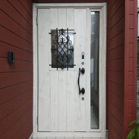 雰囲気の良いエクリュアイボリーのドアにリフォーム【LIXILリシェントD41型】稲敷市の工事事例
