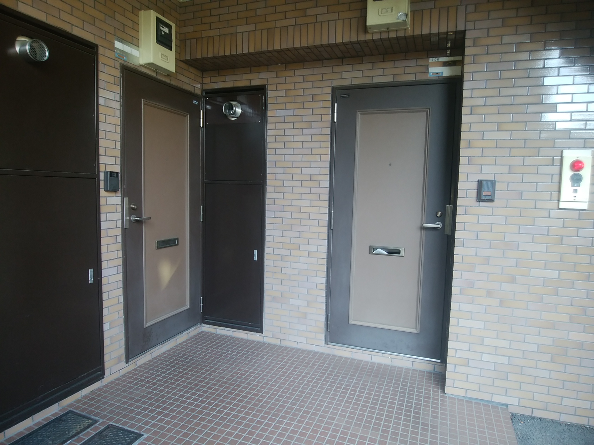全22戸 LIXILのマンション用リフォーム玄関ドアRSⅡでリフォームしました玄関ドアのリフォームなら玄関ドアマイスターへお任せください