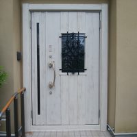 輸入品の玄関ドアもカバー工法でリフォームします【LIXILリシェントD41型】武蔵野市の工事事例