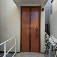 AICA製玄関ドアのリフォーム事例