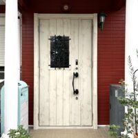 玄関と勝手口をまとめて1日で交換！築30年の寒さ対策リフォーム【千葉県流山市の事例】