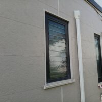 すきま風に困っているトイレの窓を補助金で交換