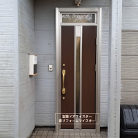 アルミのドアを断熱ドアに変えれば室内環境が一新します【YKKAPドアリモF03】鉾田市の事例