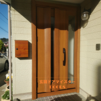 トーヨーサッシの古いドアをカードキー付きのドアに【YKKAPドアリモC04】さいたま市の工事事例