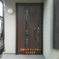 寒さ対策に玄関ドアとガラスを交換【YKKAPドアリモC07T】栄町の工事事例