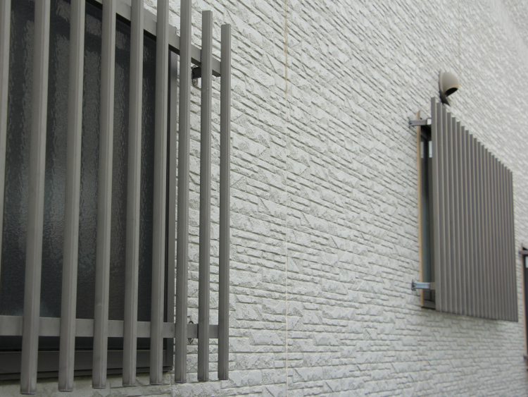 窓に面格子をつけるメリット